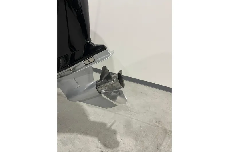 Slide: The Image of 2023 Caymas CX 18 S boat propeller on a clean, white background. - 3