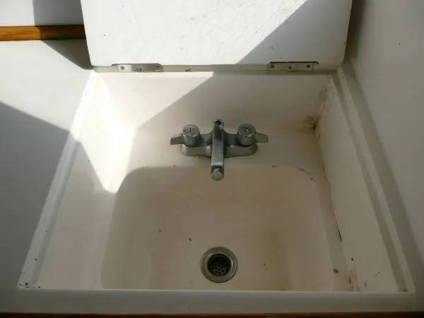 Slide: The Image of Bestway Motor yacht Aft Cabin 1988 - 5