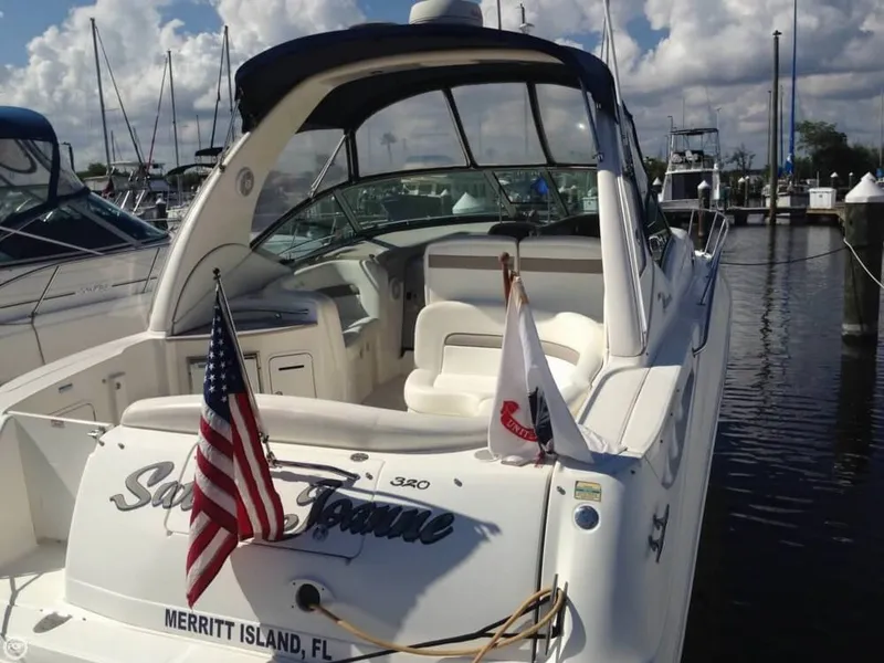 Slide: The Image of Sea Ray 320 Sundancer 2004 - 6