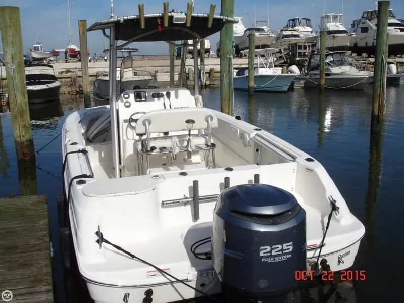 Slide: The Image of Wellcraft 232 Fisherman 2007 - 3