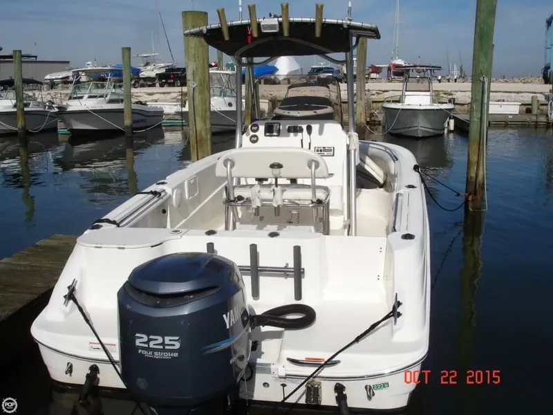 Slide: The Image of Wellcraft 232 Fisherman 2007 - 4