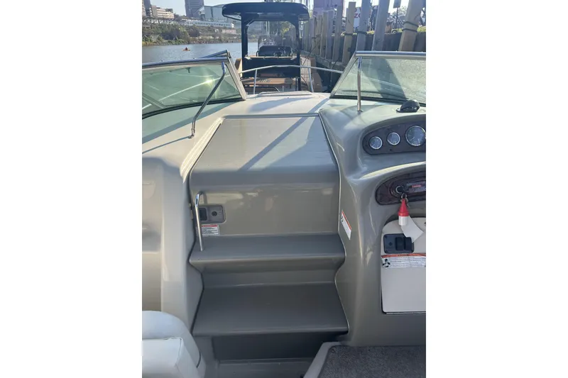 Slide: The Image of Interior view of a 2007 Sea Ray 250 Amberjack boat. - 10
