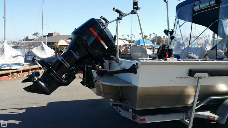 Slide: The Image of Design Concepts 20' PACIFIC ANGLER DELTA SF OB 1998 - 4