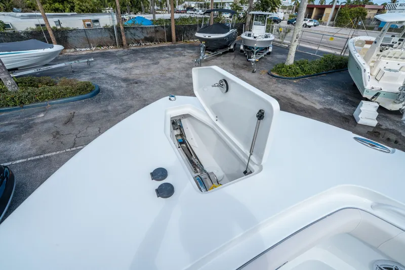 Slide: The Image of Sea Hunt Gamefish 28 Coffin Box 2026 - 27