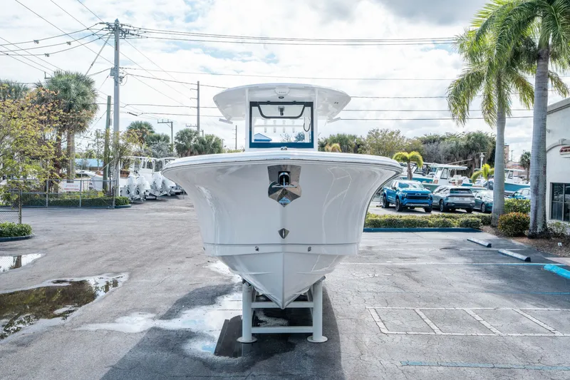 Slide: The Image of Sea Hunt Gamefish 28 Coffin Box 2026 - 7