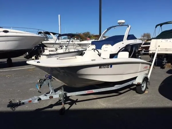 Slide: The Image of Boston Whaler 150 Super Sport with trailer 2010 - 0