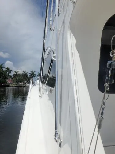 Slide: The Image of Post Marine 53 Convertible 2006 - 5