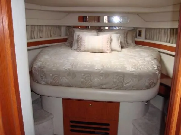 Slide: The Image of Sea Ray 460 Sundancer 2000 - 6
