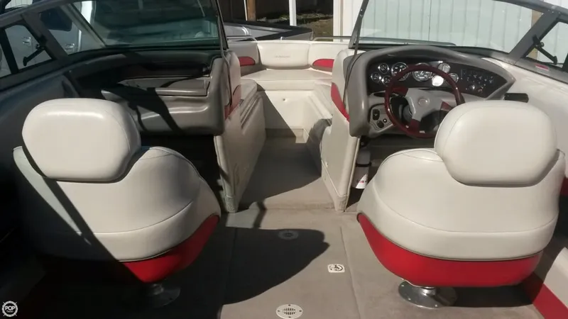 Slide: The Image of Crownline Boats 225 BR 1999 - 5
