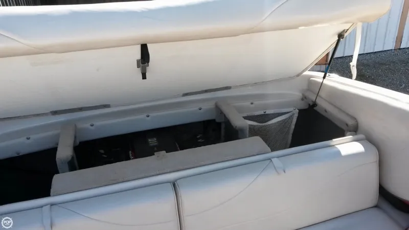 Slide: The Image of Crownline Boats 225 BR 1999 - 7