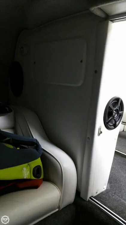 Slide: The Image of Eliminator 260 Eagle XP Closed Bow 2001 - 10
