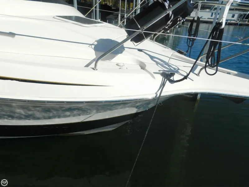 Slide: The Image of Silverton 330 Sport Bridge 2003 - 10