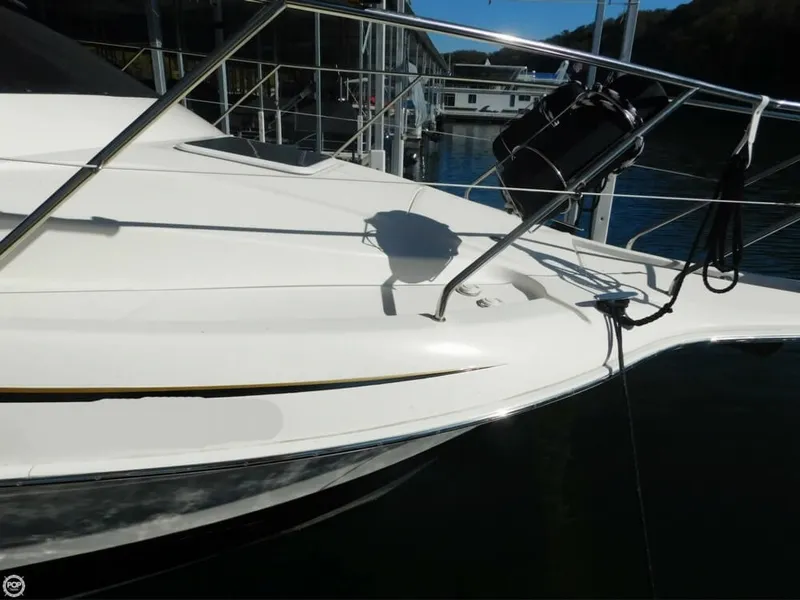 Slide: The Image of Silverton 330 Sport Bridge 2003 - 11
