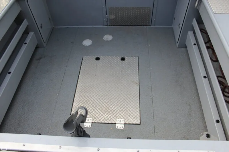 Slide: The Image of Hewescraft 240 Pacific Cruiser 2014 - 8
