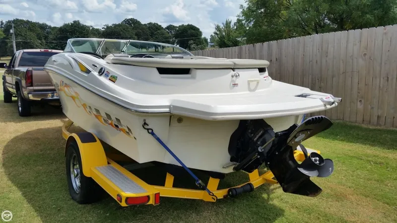 Slide: The Image of Sea Ray 195 Sport 2007 - 2