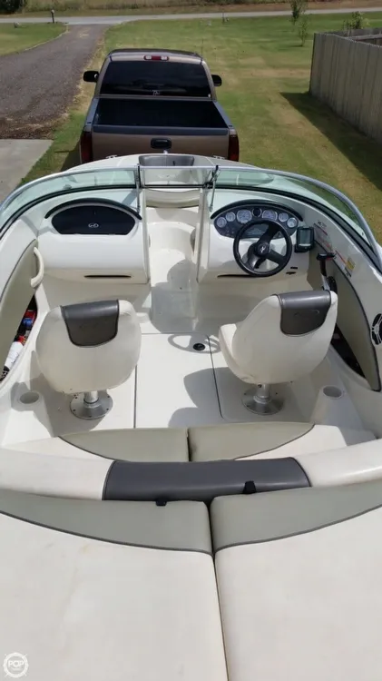 Slide: The Image of Sea Ray 195 Sport 2007 - 6