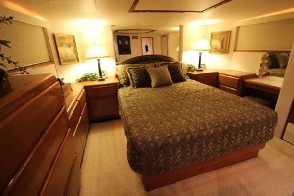 Slide: The Image of Viking 60 Cockpit Sports Yacht 1999 - 10