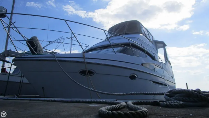 Slide: The Image of Carver Yachts 366 Motoryacht 2003 - 7