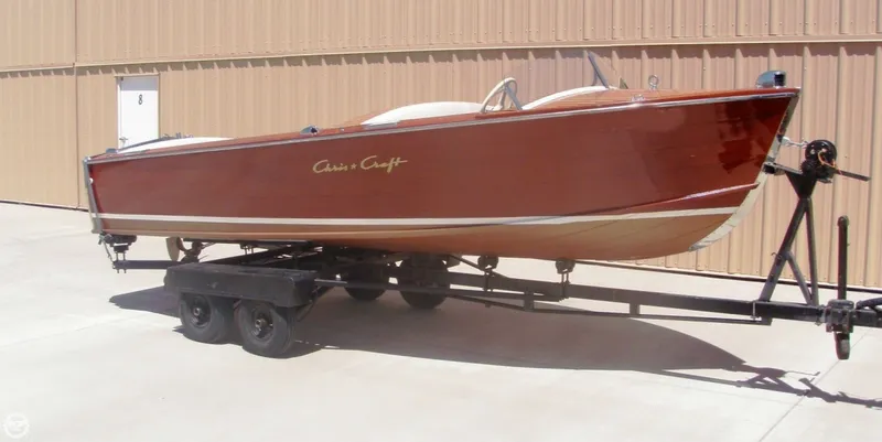 Slide: The Image of Chris-Craft Sportsman Deluxe 1954 - 4