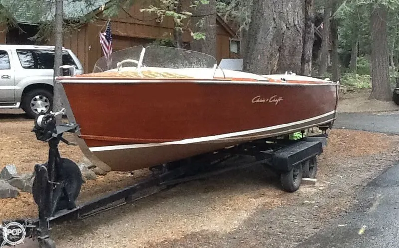 Slide: The Image of Chris-Craft Sportsman Deluxe 1954 - 5