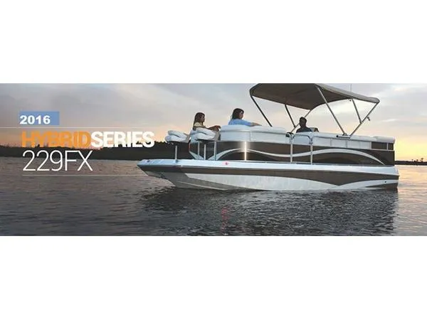 Slide: The Image of Southwind 229 FX Deck Boat 2016 - 0