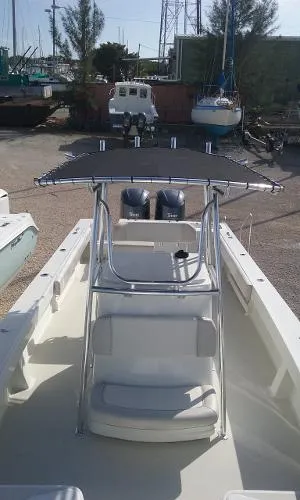 Slide: The Image of Parker Marine 2801 Center Console 2016 - 3