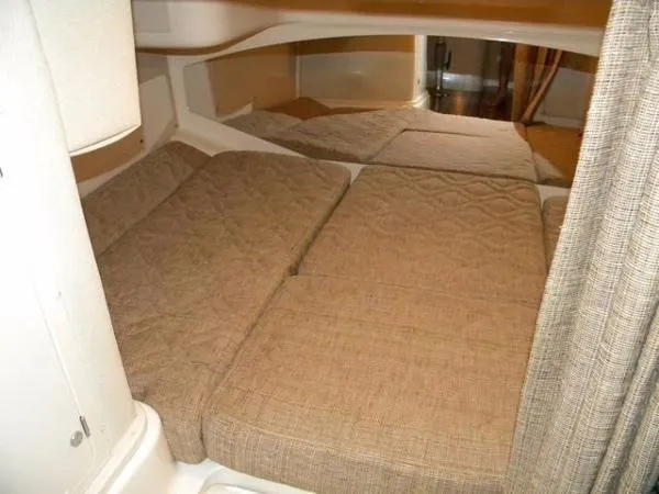 Slide: The Image of Grady-White 33 Express 2002 - 7
