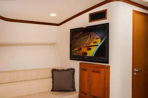 Slide: The Image of Cabo 45 Express 2001 - 7