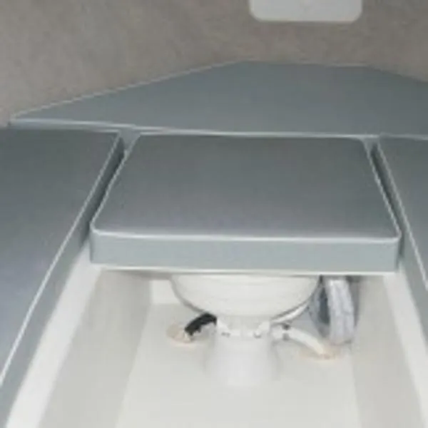 Slide: The Image of Parker Marine 2520 XLD Sport Cabin 2016 - 3