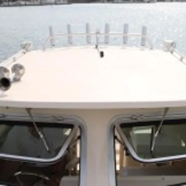 Slide: The Image of Parker Marine 2520 XLD Sport Cabin 2016 - 7
