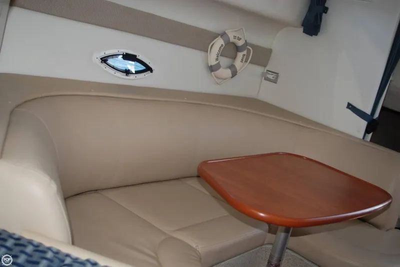 Slide: The Image of Bayliner 305 2005 - 10