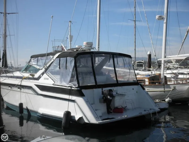 Slide: The Image of Wellcraft 43 Portofino 1987 - 4