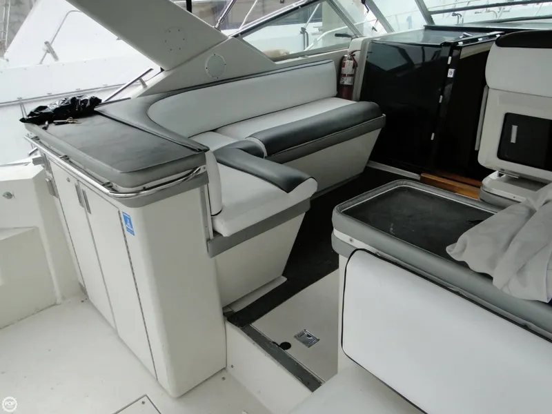 Slide: The Image of Wellcraft 43 Portofino 1987 - 7