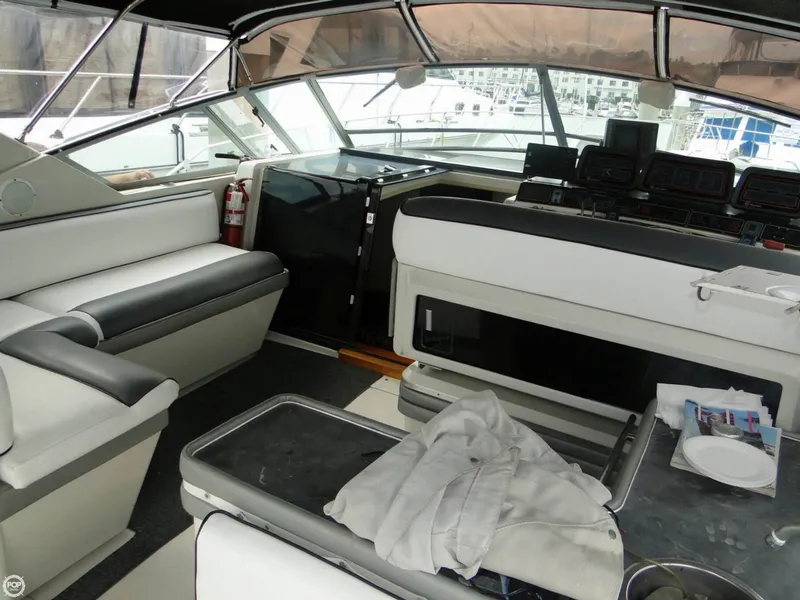 Slide: The Image of Wellcraft 43 Portofino 1987 - 8