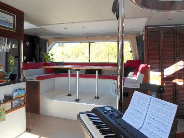 Slide: The Image of Power Catamaran Flybridge 2014 - 8