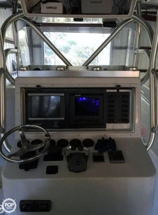 Slide: The Image of Yellowfin 36 CC 2003 - 5