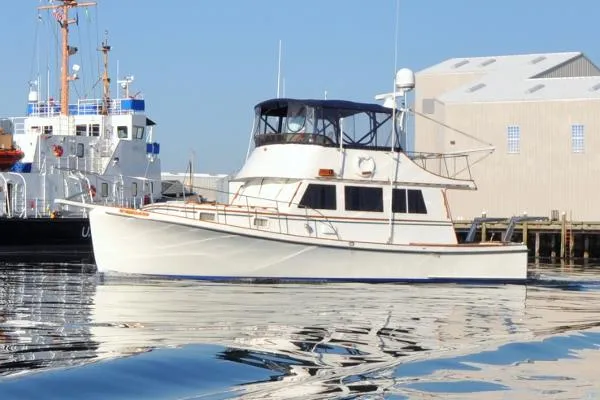 Slide: The Image of Jarvis Newman 38 Flybridge Cruiser 1984 - 2