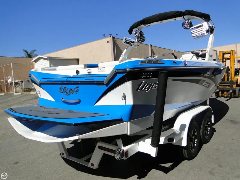 Slide: The Image of Tige Z3 23 2014 - 3