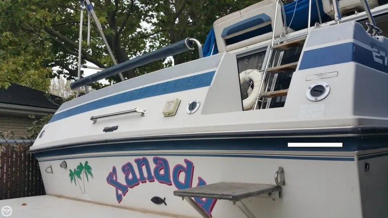 Slide: The Image of Carver Yachts 2767 Santego 1989 - 9