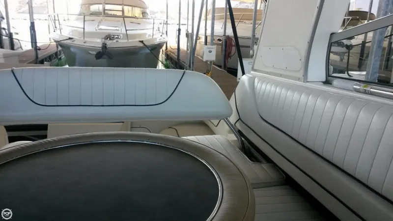 Slide: The Image of Bayliner 3255 Avanti Sunbridge 1999 - 10