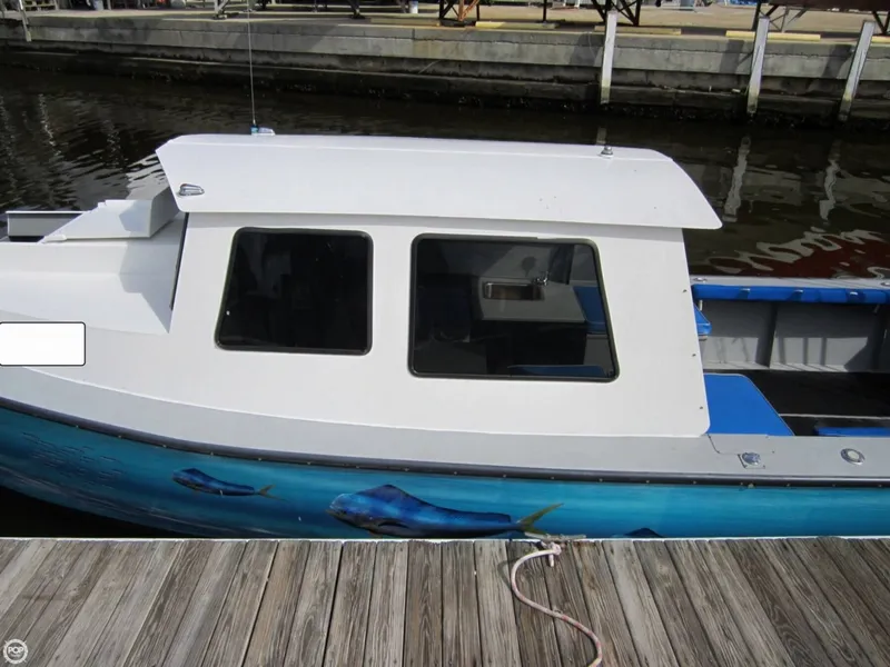 Slide: The Image of Custom 25 Pilothouse 2015 - 10