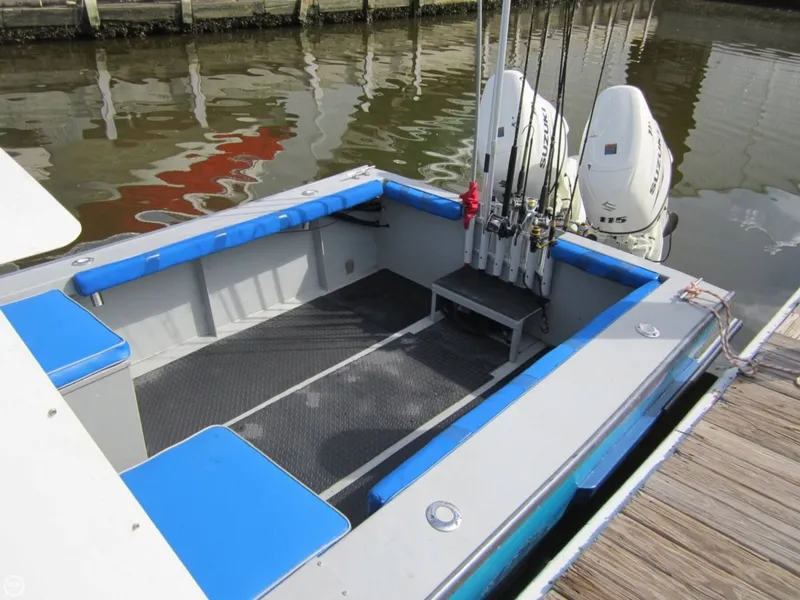 Slide: The Image of Custom 25 Pilothouse 2015 - 2