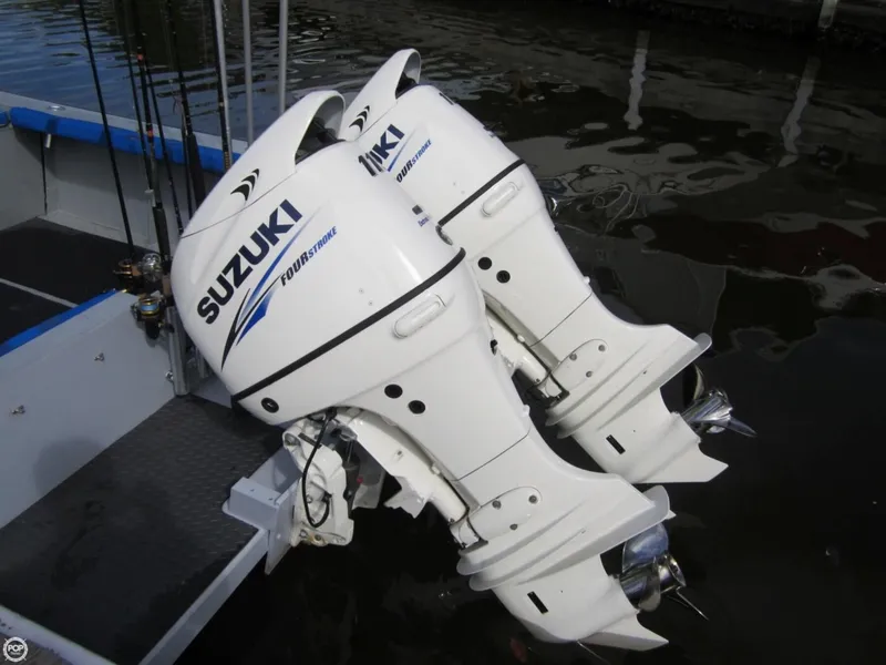 Slide: The Image of Custom 25 Pilothouse 2015 - 4