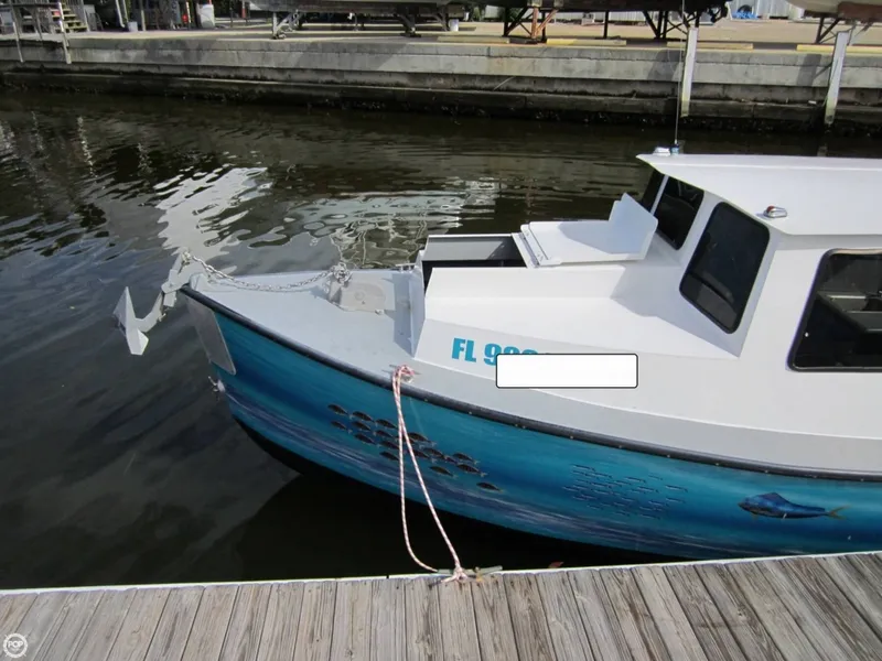 Slide: The Image of Custom 25 Pilothouse 2015 - 9