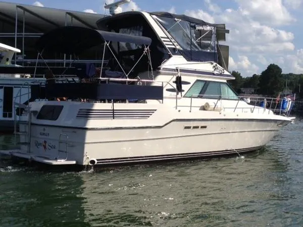 Slide: The Image of Sea Ray 410 Aft Cabin 1986 - 1