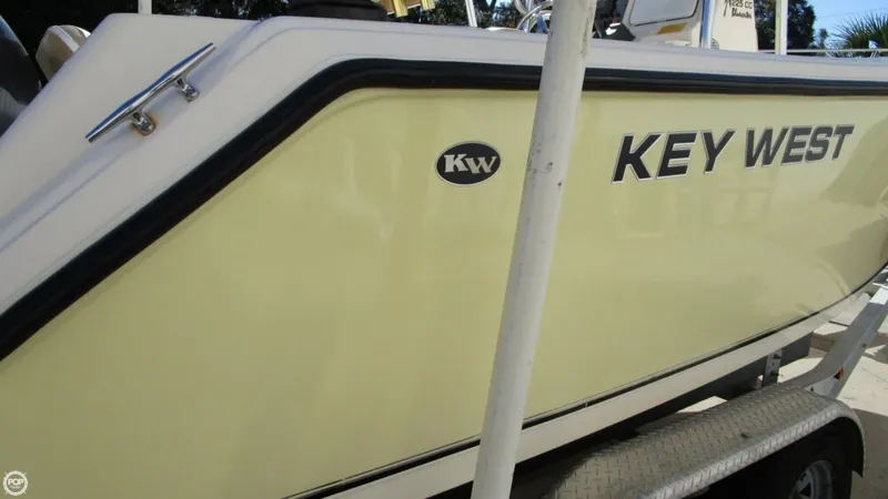 Slide: The Image of Key West 225 CC Bluewater 2006 - 9