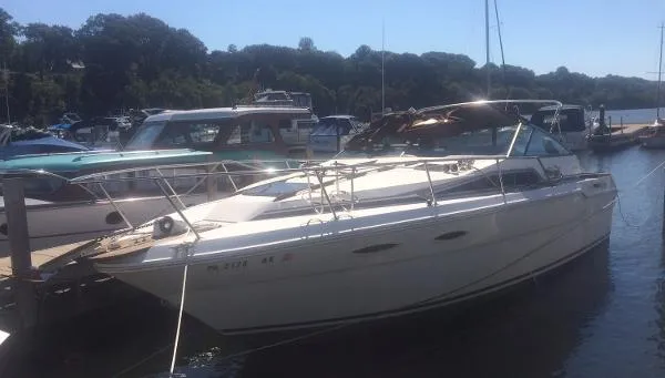 Slide: The Image of Sea Ray 300 Sundancer 1986 - 2