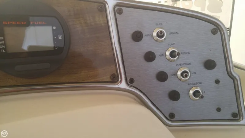 Slide: The Image of Scout 242 Sportfish 2008 - 10