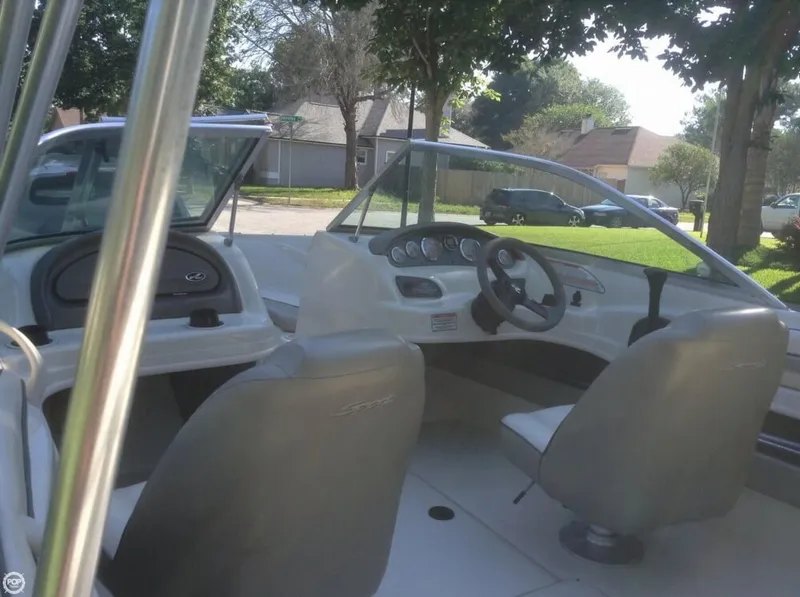 Slide: The Image of Sea Ray 185 Sport 2005 - 7