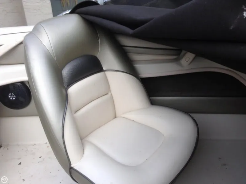 Slide: The Image of Sea Ray 185 Sport 2005 - 8